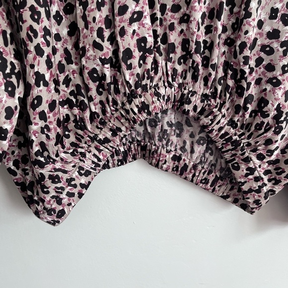 Zara Womens Tan Leopard Print Long Sleeves Satin Oversized Blouse Top Size M - Picture 2 of 7